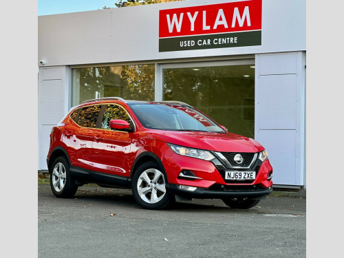 Nissan Qashqai  1.3 DIG-T (140ps) N-Connecta