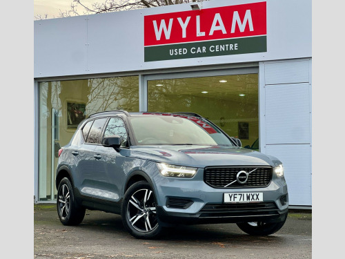 Volvo XC40  2.0 B4 MHEV Plus DCT Auto AWD Euro 6 (s/s) 5dr 