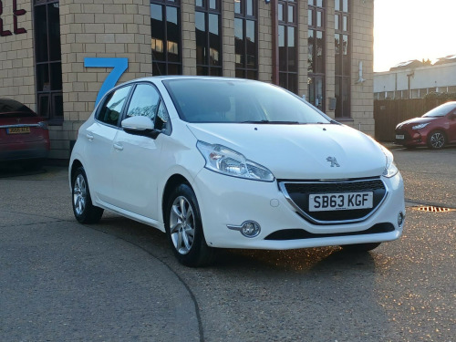 Peugeot 208  1.2 VTi Active Euro 5 5dr