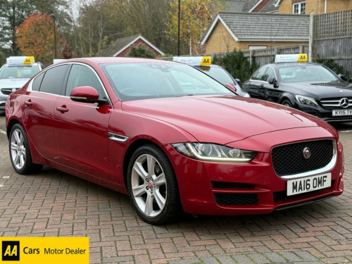 Jaguar XE  2.0d Portfolio Saloon 4dr Diesel Manual Euro 6 (s/