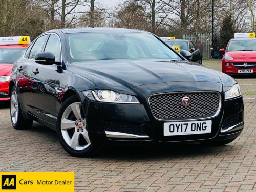 Jaguar XF  2.0d Portfolio Saloon 4dr Diesel Auto Euro 6 (s/s)