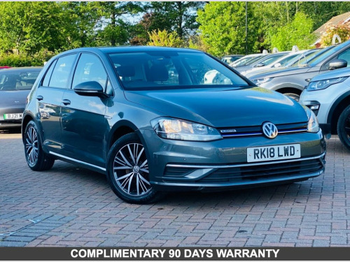 Volkswagen Golf  1.5 TSI EVO SE Nav Hatchback 5dr Petrol Manual Eur