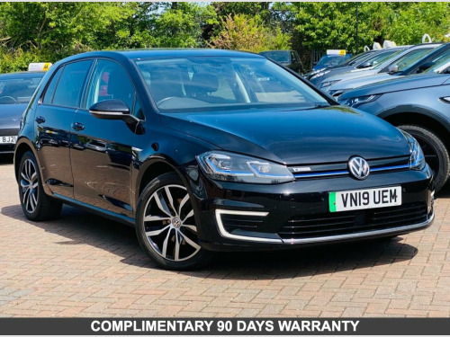Volkswagen Golf  35.8kWh e-Golf Hatchback 5dr Electric Auto (136 ps