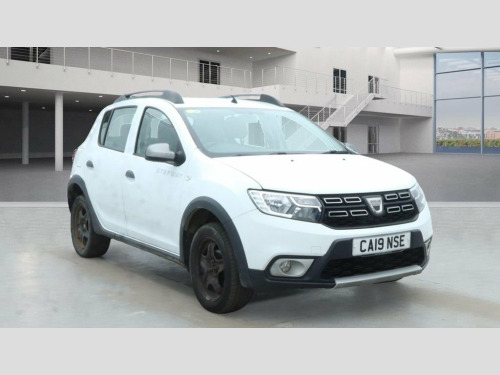 Dacia Sandero Stepway  0.9 TCe Essential Hatchback 5dr Petrol Manual Euro