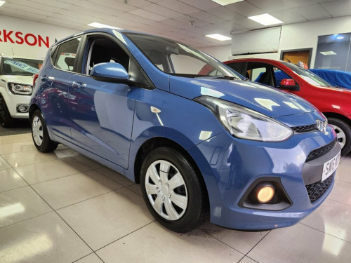 Hyundai i10  1.0 SE Hatchback 5dr Petrol Manual+ONE LADY OWNER+