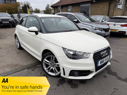 Audi A1  1.4 TFSI S line Hatchback 3dr Petrol S Tronic Euro 5 (s/s) (122 ps)