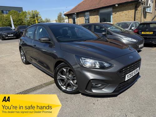 Ford Focus  1.0T EcoBoost ST-Line Hatchback 5dr Petrol Manual Euro 6 (s/s) (125 ps)