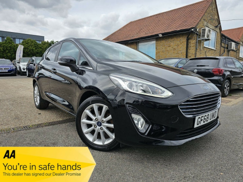 Ford Fiesta  1.5 TDCi Titanium Hatchback 5dr Diesel Manual Euro 6 (s/s) (120 ps)