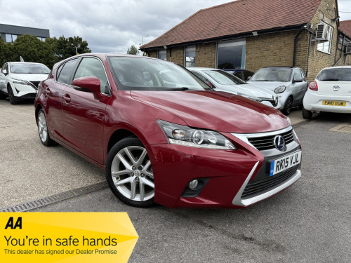 Lexus CT 200h  1.8 200h Luxury Hatchback 5dr Petrol Hybrid CVT Euro 6 (s/s) (136 ps)