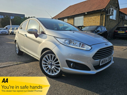Ford Fiesta  1.0T EcoBoost Titanium Hatchback 5dr Petrol Powershift Euro 5 (100 ps)