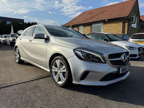 Mercedes-Benz A-Class A180 1.6 A180 Sport (Premium) Hatchback 5dr Petrol 7G-DCT Euro 6 (s/s) (122 ps)