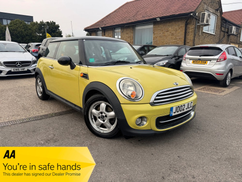 MINI Hatch  1.6 Cooper Hatchback 3dr Petrol Steptronic Euro 5 (122 ps)