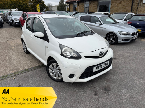 Toyota AYGO  1.0 VVT-i Move Hatchback 5dr Petrol Manual Euro 5 (68 ps)