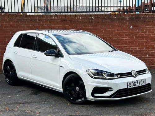 Volkswagen Golf 2.0 TSI R