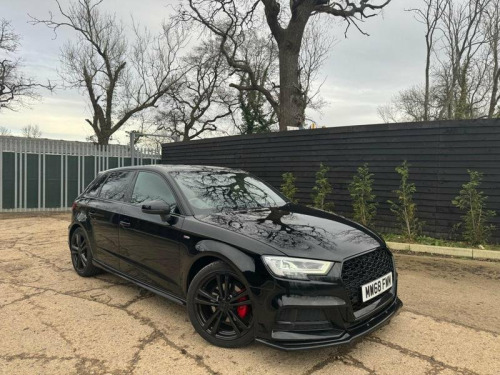 Audi A3 1.5 TFSI CoD 35 S line
