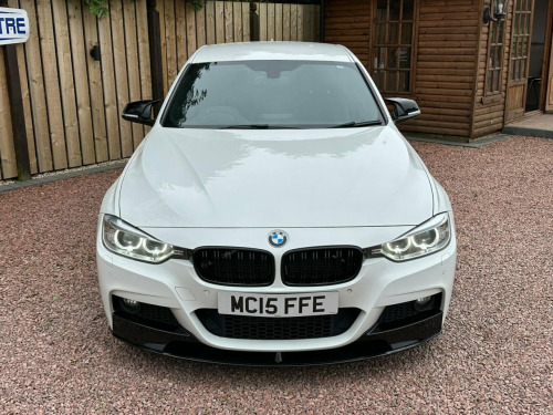 BMW 3 Series  3.0 330d M Sport Saloon