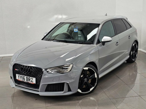 Audi RS3  2.5 TFSI