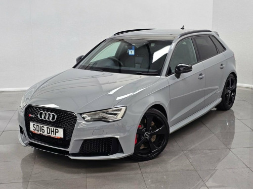 Audi RS3  2.5 TFSI