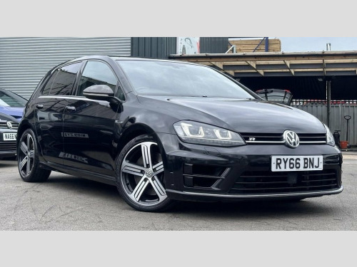 Volkswagen Golf  2.0 TSI BlueMotion Tech R