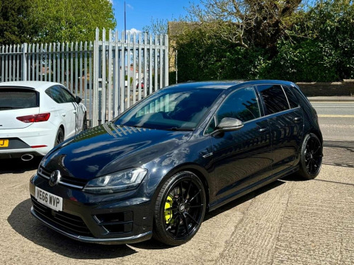 Volkswagen Golf  2.0 TSI BlueMotion Tech R 