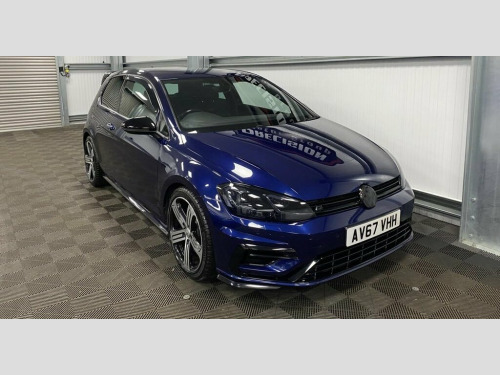 Volkswagen Golf  2.0 TSI R