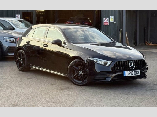 Mercedes-Benz A-Class  1.5 A180d AMG Line