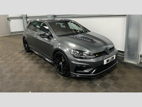 Volkswagen Golf  2.0 TSI R