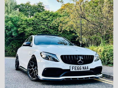 Mercedes-Benz C-Class  4.0 C63 V8 BiTurbo AMG