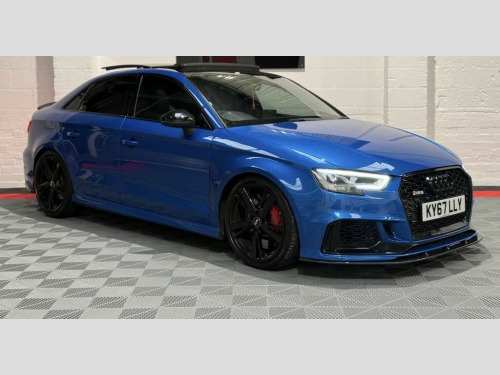 Audi RS3  2.5 TFSI 