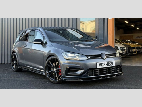 Volkswagen Golf  2.0 TSI R 