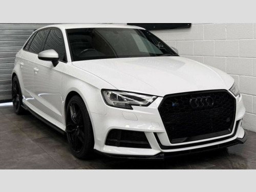 Audi S3  2.0 TFSI Black Edition 