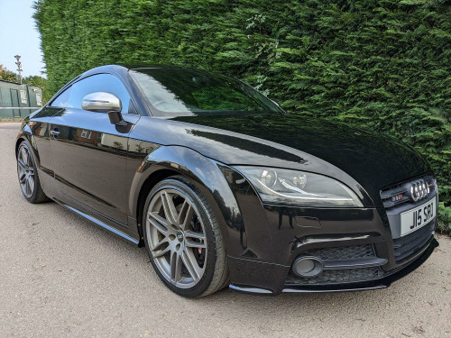Audi TTS 2.0 TFSI Black Edition