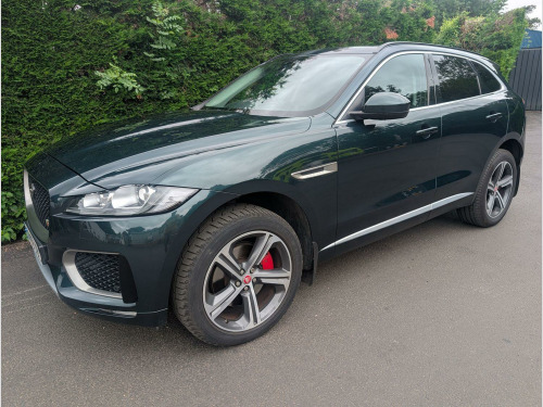 Jaguar F-PACE 3.0 D300 V6 S