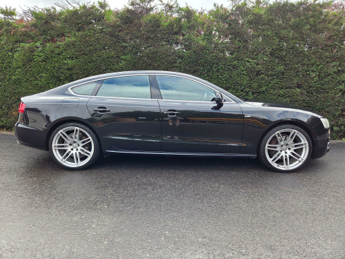 Audi A5  3.0 TDI V6 S line Quattro