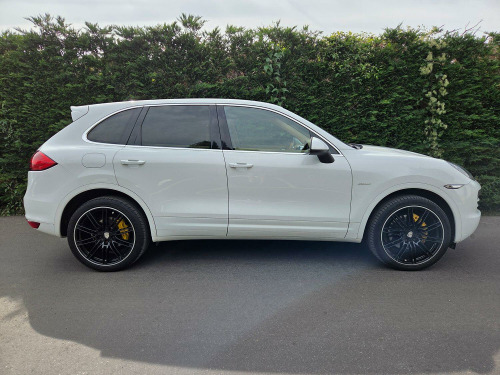 Porsche Cayenne 3.0 TD V6