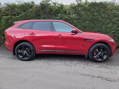 Jaguar F-PACE  3.0 D300 V6 S 