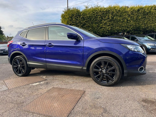 Nissan Qashqai  1.6 DCI TEKNA 5dr WITH FULL LEATHER 