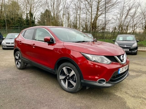 Nissan Qashqai  1.5 DCI N-CONNECTA 5dr WITH SAT NAV AND REVERSING 