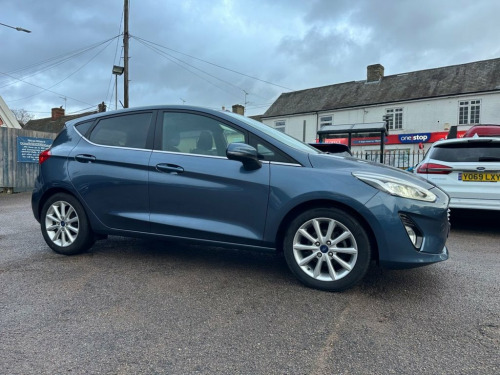 Ford Fiesta  1.0T ECOBOOST TITANIUM Hatchback 5dr Euro 6 (s/s) 