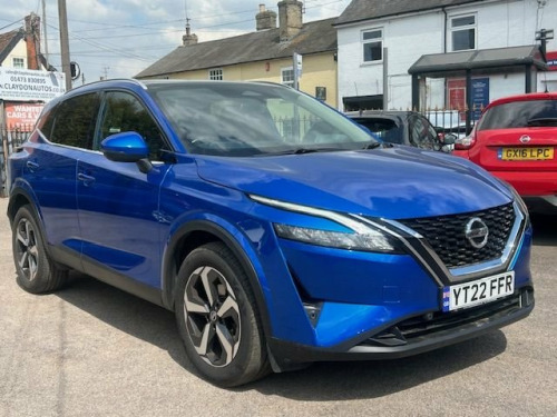 Nissan Qashqai  1.3 DIG-T MHEV N-CONNECTA SUV 5dr HYBRID XTRON AUT