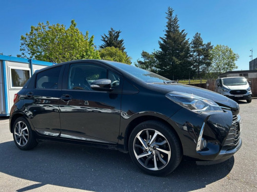 Toyota Yaris  1.5 VVT-i Y20 Bi-TONE 5dr Euro 6 (111 ps) 4 TOYOTA