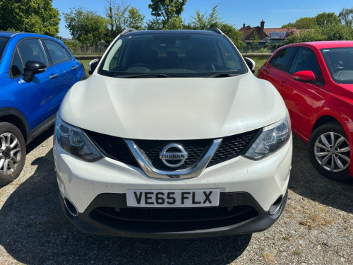 Nissan Qashqai  1.6 DIG-T TEKNA SUV 5dr EURO 6 (s/s) (163 ps) WITH