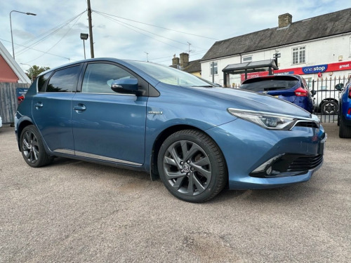 Toyota Auris  1.8 VVT-h DESIGN 5dr HYBRID CVT EURO 6 (s/s) (136 