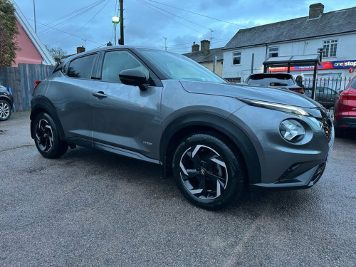 Nissan Juke  1.6 N-CONNECTA SUV 5dr HYBRID AUTOMATIC EURO 6 (14 