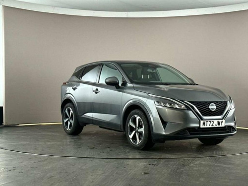 Nissan Qashqai  1.3 DIG-T MHEV N-CONNECTA SUV 5dr PETROL HYBRID  E