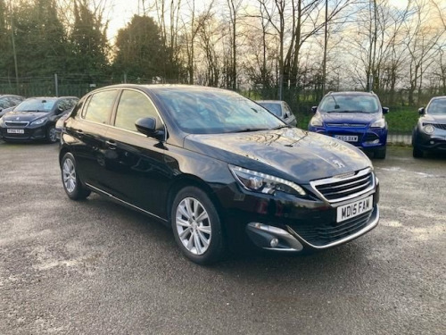 Peugeot 308  1.6 BLUEHDI ALLURE HATCHBACK 5dr DIESEL EURO 6 (s/ 