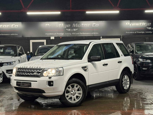 Land Rover Freelander 2  2.2 TD4 XS SUV 5dr Diesel Manual 4WD Euro 5 (s/s) (150 ps)