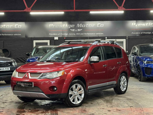 Mitsubishi Outlander  2.2 DI-DC Diamond SUV 5dr Diesel Manual 4WD Euro 4 (154 ps)