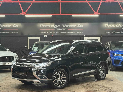 Mitsubishi Outlander  2.2 DI-D 4 SUV 5dr Diesel Manual 4WD Euro 6 (s/s) (147 ps)