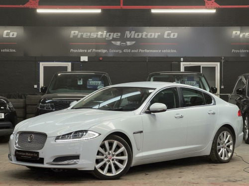 Jaguar XF  2.2d Portfolio Saloon 4dr Diesel Auto Euro 5 (s/s) (200 ps)